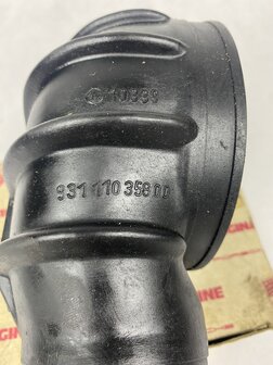 924 turbo inlaat rubber 