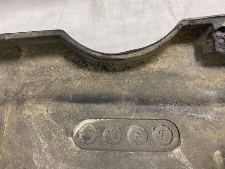 924 Rear wheel covers
