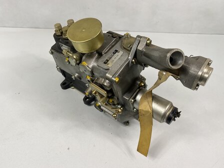 911 E 2.4 liter MFI inspuitpomp gereviseerd  (Bosch 014)