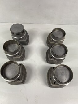 NOS Mahle 930 3.3 liter  zuiger/cilinder set  930 66/68