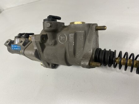 964 C4 hoofdremcilinder / booster