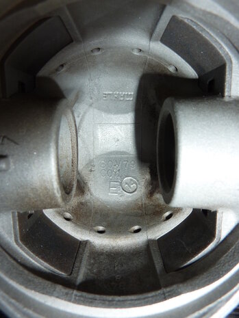 911 2.0 E zuigers 80V79 Mahle