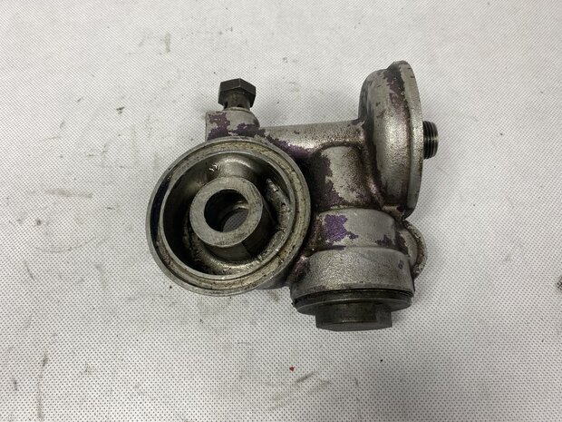 Oliefilter huis 924 turbo 