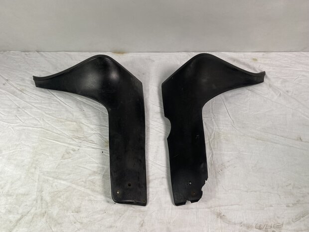 924 Rear wheel covers
