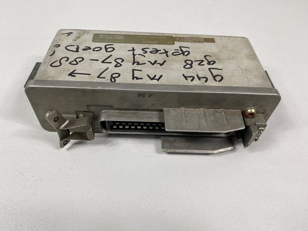 944 / 928  ABS regelunit Bosch 0265103035