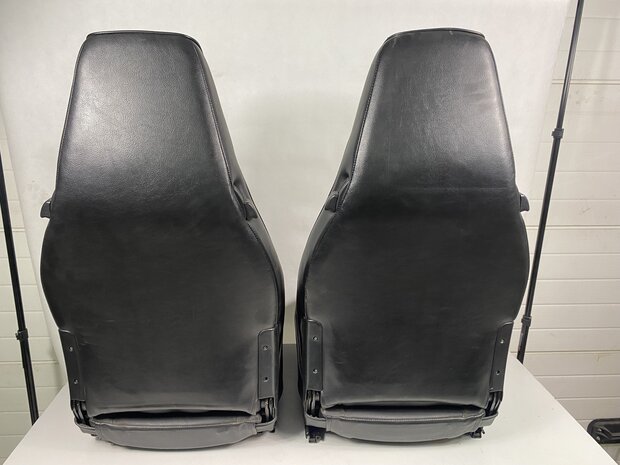 911 Comfort stoelenset L  & R zwart leder (Alleen afhalen)